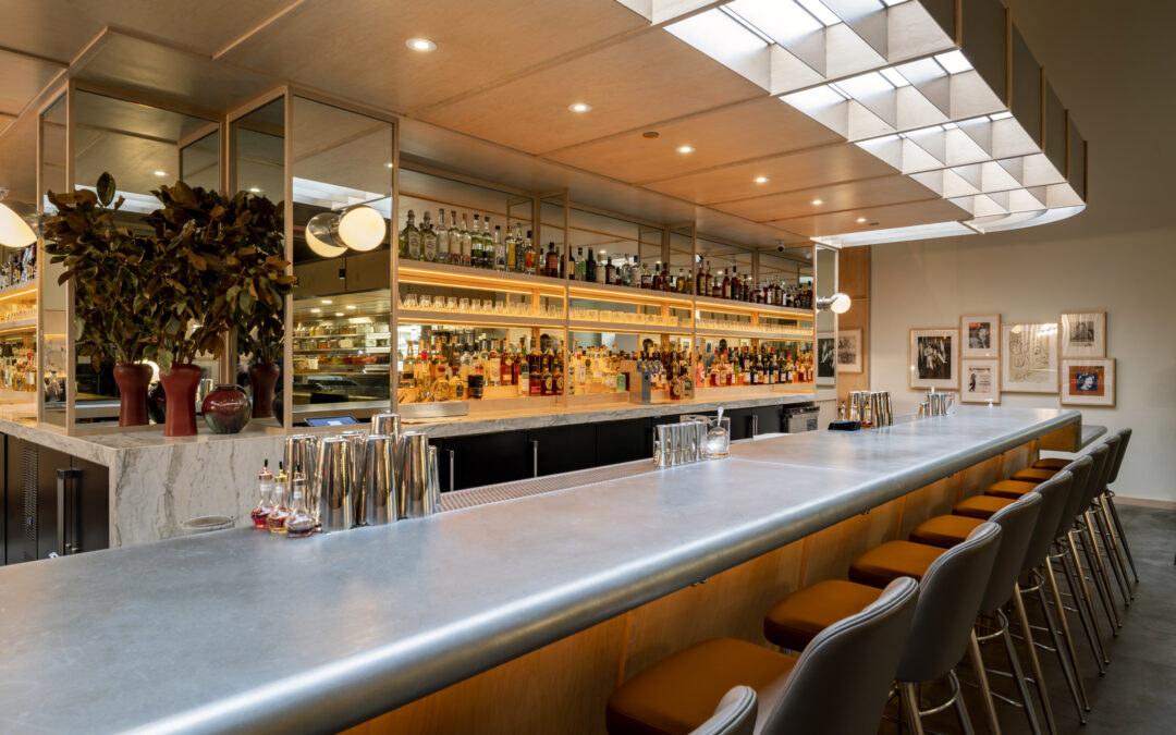 4 Unique Ways to Use Interior Metals in Your Design